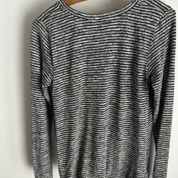 Sunday in Brooklyn Womens Twist Hem Top M Medium Black White Stripe Long… - Picture 4 of 7